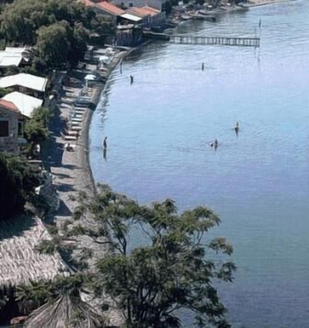 Imagen de los exteriores del Hotel The Schoolmistress With The Golden Eyes. Foto 15