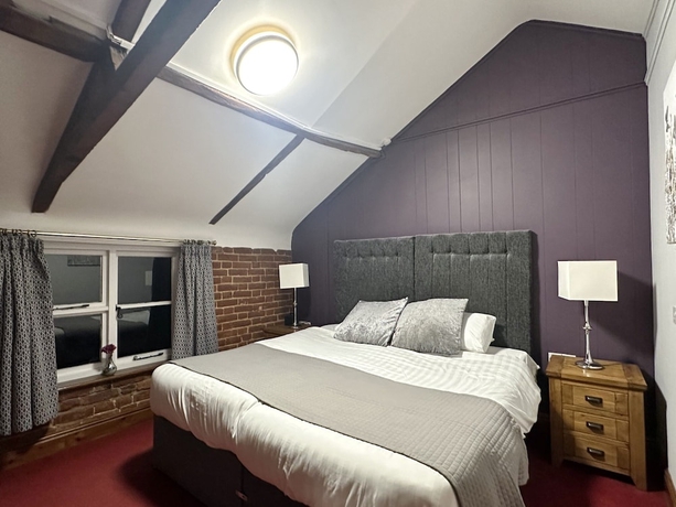 Imagen de la habitación del Hotel The Scole. Foto 15