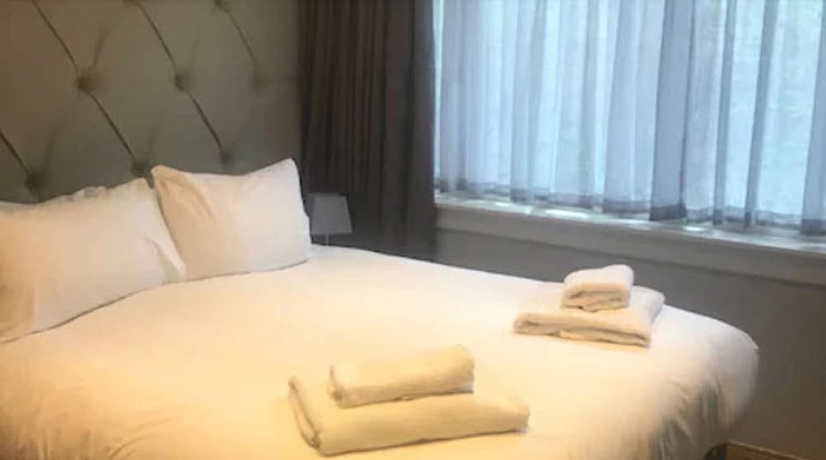 Imagen de la habitación del Hotel The Scot. Foto 7