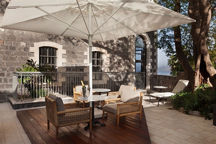 Imagen de los exteriores del Hotel The Scots. Foto 11