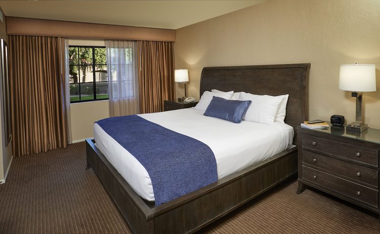 Imagen de la habitación del Hotel The Scottsdale Plaza Resort and Villas. Foto 16