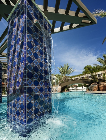 Imagen de la piscina del Hotel The Scottsdale Resort and Spa, Curio Collection By Hilton. Foto 13