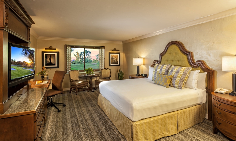 Imagen de la habitación del Hotel The Scottsdale Resort and Spa, Curio Collection By Hilton. Foto 9