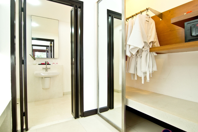 Imagen de la habitación del Hotel The Sea - Cret Hua Hin. Foto 12