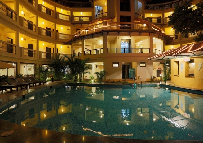 Imagen de la piscina del Hotel The Sea Horse Resort. Foto 19