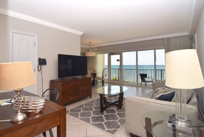 Imagen de la habitación del Hotel The Sea Lord And Suites (adults Only). Foto 2