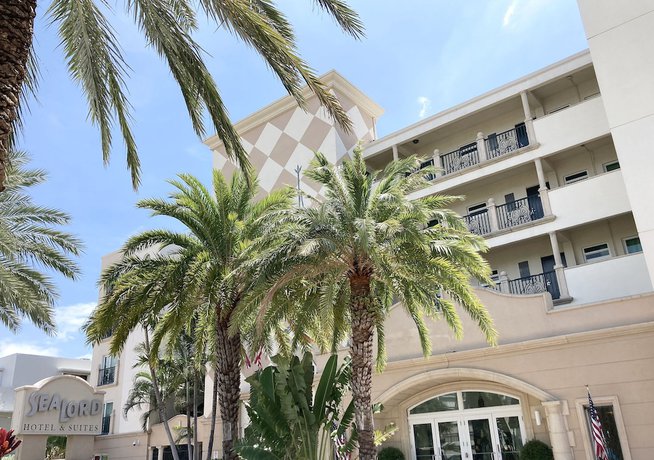 Imagen general del Hotel The Sea Lord And Suites (adults Only). Foto 1