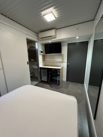 Imagen de la habitación del Hotel The Sea Pavilions. Foto 3