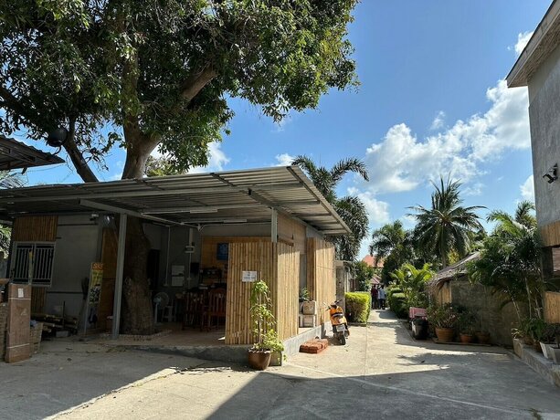 Imagen general del Hotel The Sea Resort Haad Rin. Foto 4