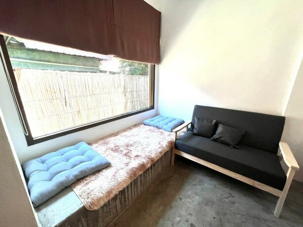 Imagen de la habitación del Hotel The Sea Resort Haad Rin. Foto 14