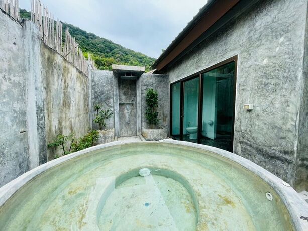 Imagen general del Hotel The Sea Resort Haad Rin. Foto 8