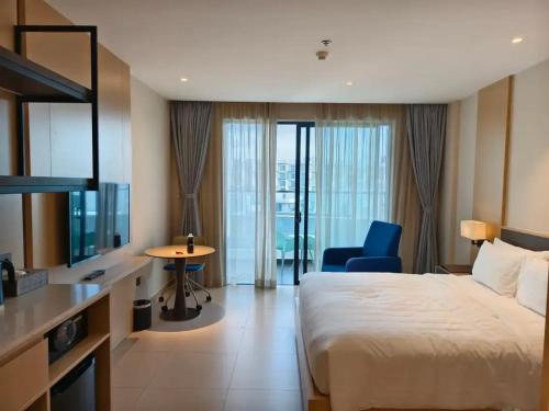 Imagen general del Hotel The Sea View Cam Ranh Beach Resort. Foto 13