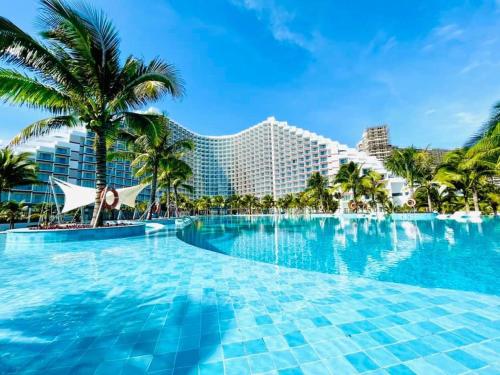 Imagen general del Hotel The Sea View Cam Ranh Beach Resort. Foto 14