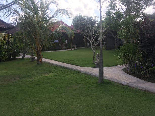 Imagen de los exteriores del Hotel The Seaman Garden Huts. Foto 14