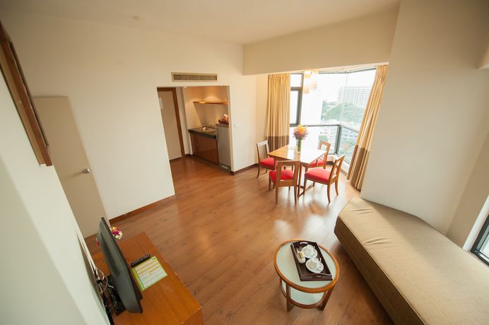 Imagen de la habitación del Hotel The Seasons Pattaya. Foto 4