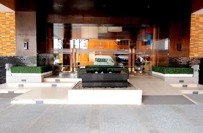 Imagen de los interiores del Hotel The Seasons Pattaya. Foto 19