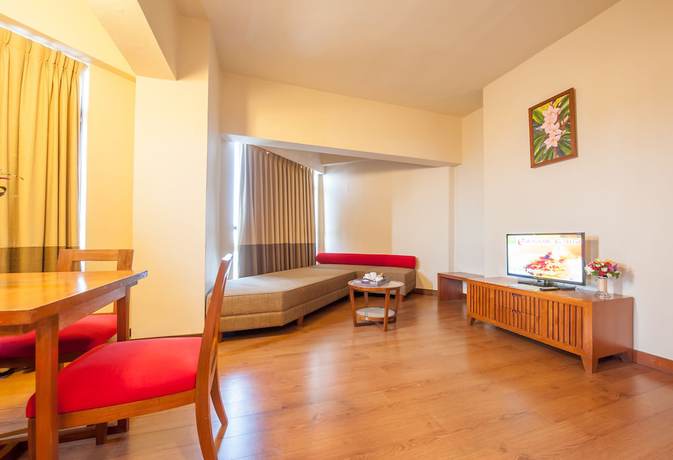 Imagen de la habitación del Hotel The Seasons Pattaya. Foto 11