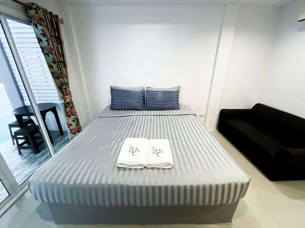 Imagen general del Hotel The Seathru Kohlarn. Foto 7