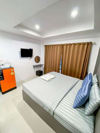 Imagen de la habitación del Hotel The Seathru Kohlarn. Foto 19
