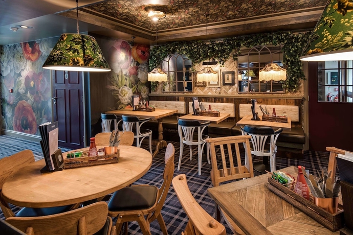 Imagen del bar/restaurante del Hotel The Seaton Lane Inn - The Inn Collection Group. Foto 5