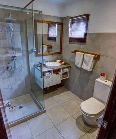 Imagen de la habitación del Hotel The Seaview Lodge. Foto 17