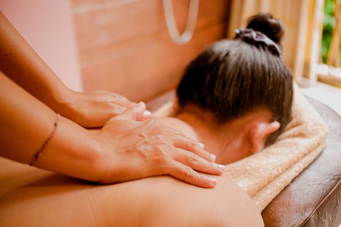 Imagen de la piscina del Hotel The Sebali Resort. Foto 17