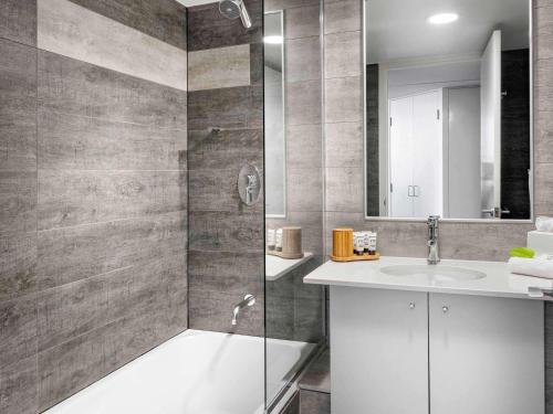 Imagen de la habitación del Hotel The Sebel Brisbane. Foto 15