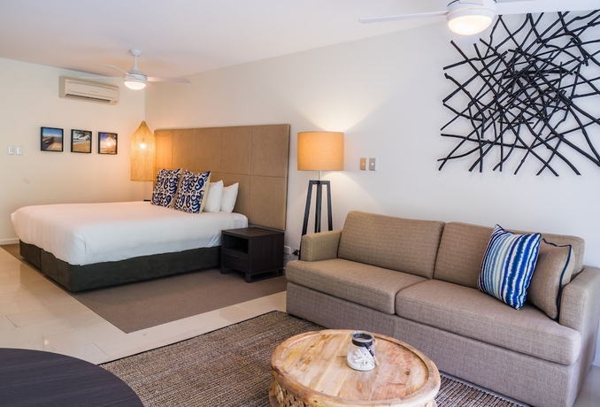 Imagen de la habitación del Hotel The Sebel Palm Cove. Foto 5