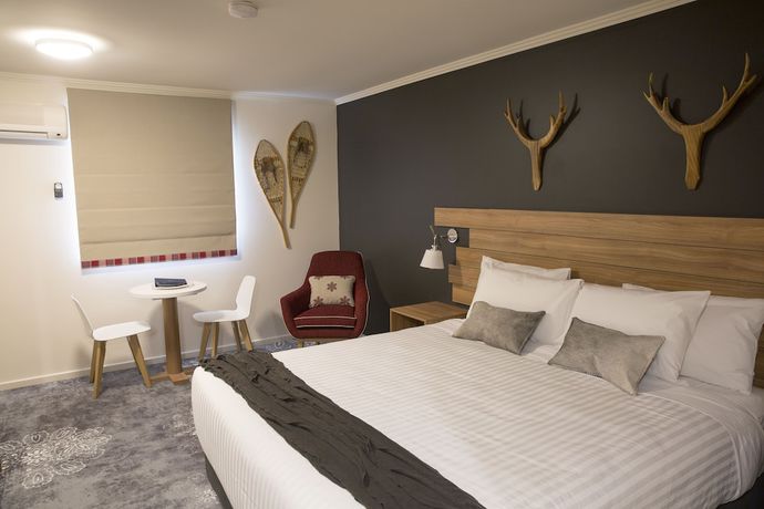 Imagen de la habitación del Hotel The Sebel Pinnacle Valley Resort. Foto 5