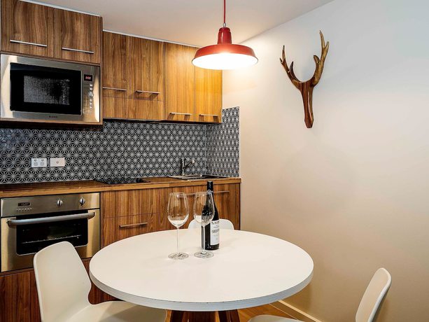 Imagen de la habitación del Hotel The Sebel Pinnacle Valley Resort. Foto 16