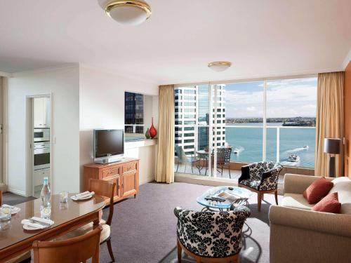 Imagen de la habitación del Hotel The Sebel Quay West Auckland. Foto 16