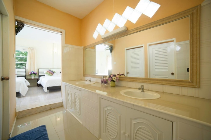 Imagen de la habitación del Hotel The Secret Cliff Boutique Resort. Foto 9