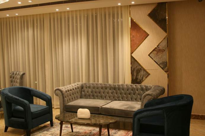 Imagen de los interiores del Hotel The Secure Inn. Foto 14