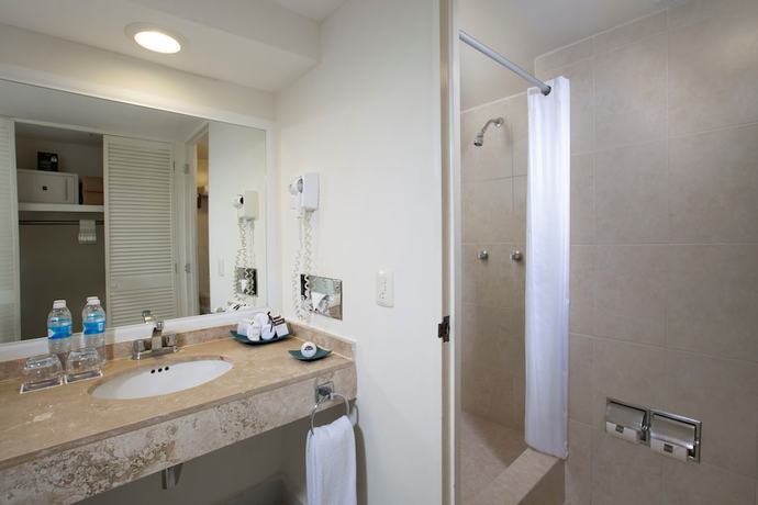 Imagen de la habitación del Hotel The Sens Cancun - All Inclusive. Foto 12