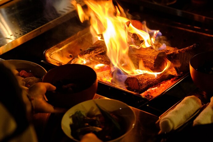 Imagen del bar/restaurante del Hotel The Sense Of Wonder Holistic Glamping. Foto 21