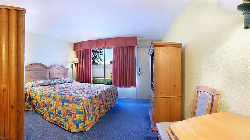 Imagen de la habitación del Hotel The Seralago And Suites. Foto 4