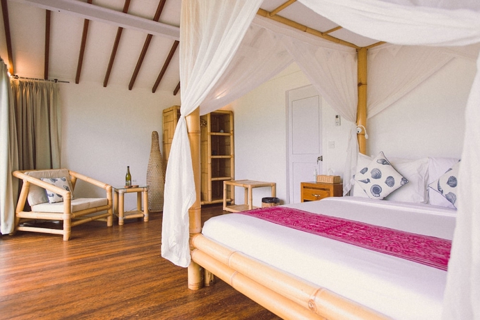 Imagen de la habitación del Hotel The Seraya Resort Komodo. Foto 12