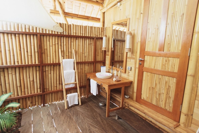 Imagen de la habitación del Hotel The Seraya Resort Komodo. Foto 16
