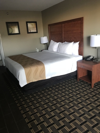 Imagen de la habitación del Hotel The Serene Glendale Peoria, Surestay Collection by BW. Foto 5