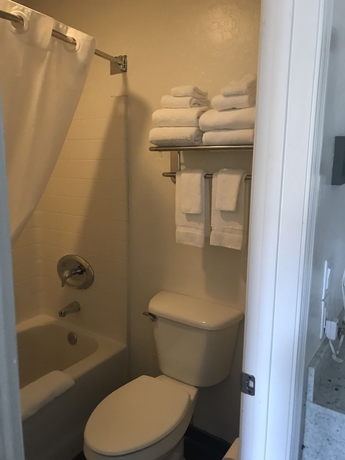 Imagen de la habitación del Hotel The Serene Glendale Peoria, Surestay Collection by BW. Foto 12