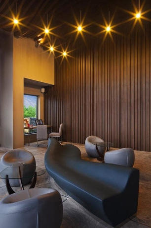 Imagen de los interiores del Hotel The Serenity Hua Hin. Foto 12