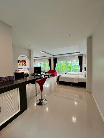 Imagen general del Hotel The Serenity Resort, SATTAHIP. Foto 7