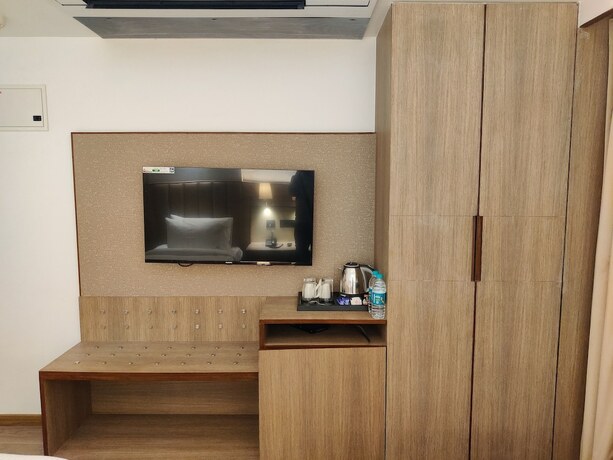 Imagen de la habitación del Hotel The Seven, Nagpur. Foto 18