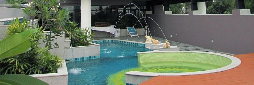 Imagen de la piscina del Hotel The Sez. Foto 15