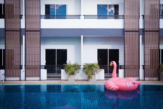 Imagen de la piscina del Hotel The S.g. Foto 9