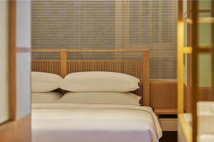Imagen de la habitación del Hotel The Sh&agrave;ng By Artyzen Qiantan Shanghai. Foto 19