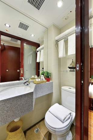 Imagen de la habitación del Hotel The Shai Red. Foto 16