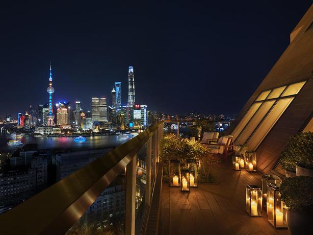 Imagen de los exteriores del Hotel The Shanghai Edition. Foto 9