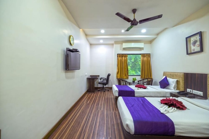 Imagen de la habitación del Hotel The Sheetal International, Raipur. Foto 2