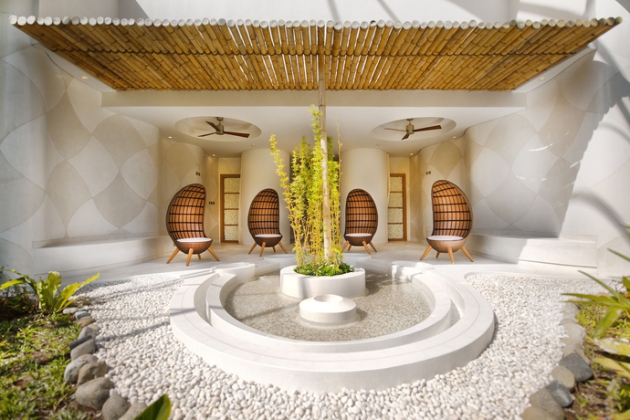 Imagen de la piscina del Hotel The Shells Resort and Spa Phu Quoc. Foto 14